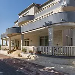 Villa Ana *