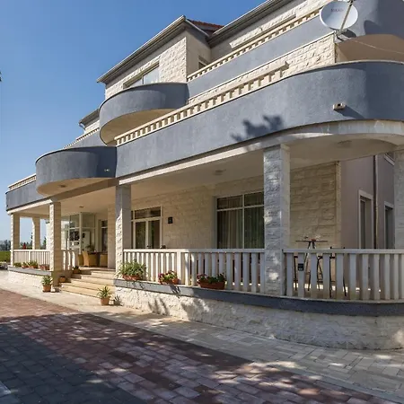 Villa Ana *