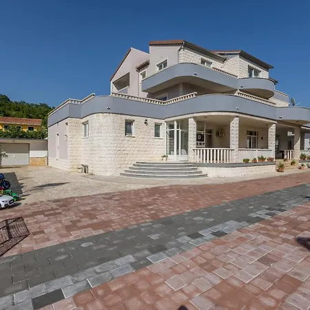 Villa Ana *