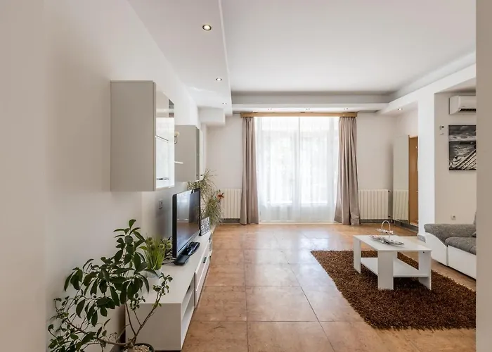 Willa Ana Umljanovic