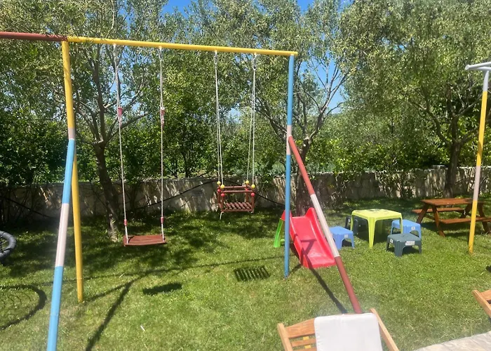 Ana Willa Umljanovic